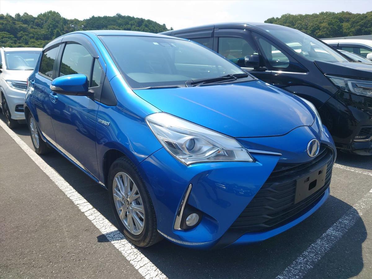 2018 Toyota Vitz