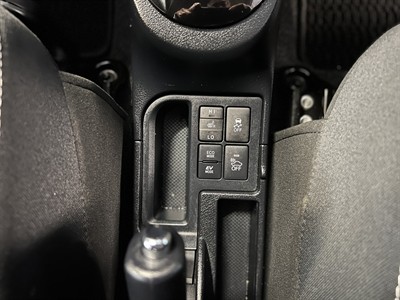 2018 Toyota Vitz - Thumbnail