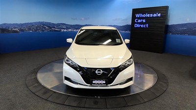 2022 Nissan Leaf - Thumbnail