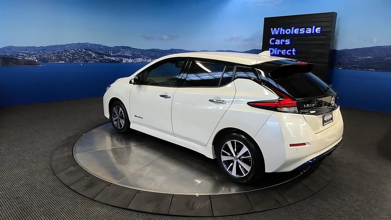 2022 Nissan Leaf