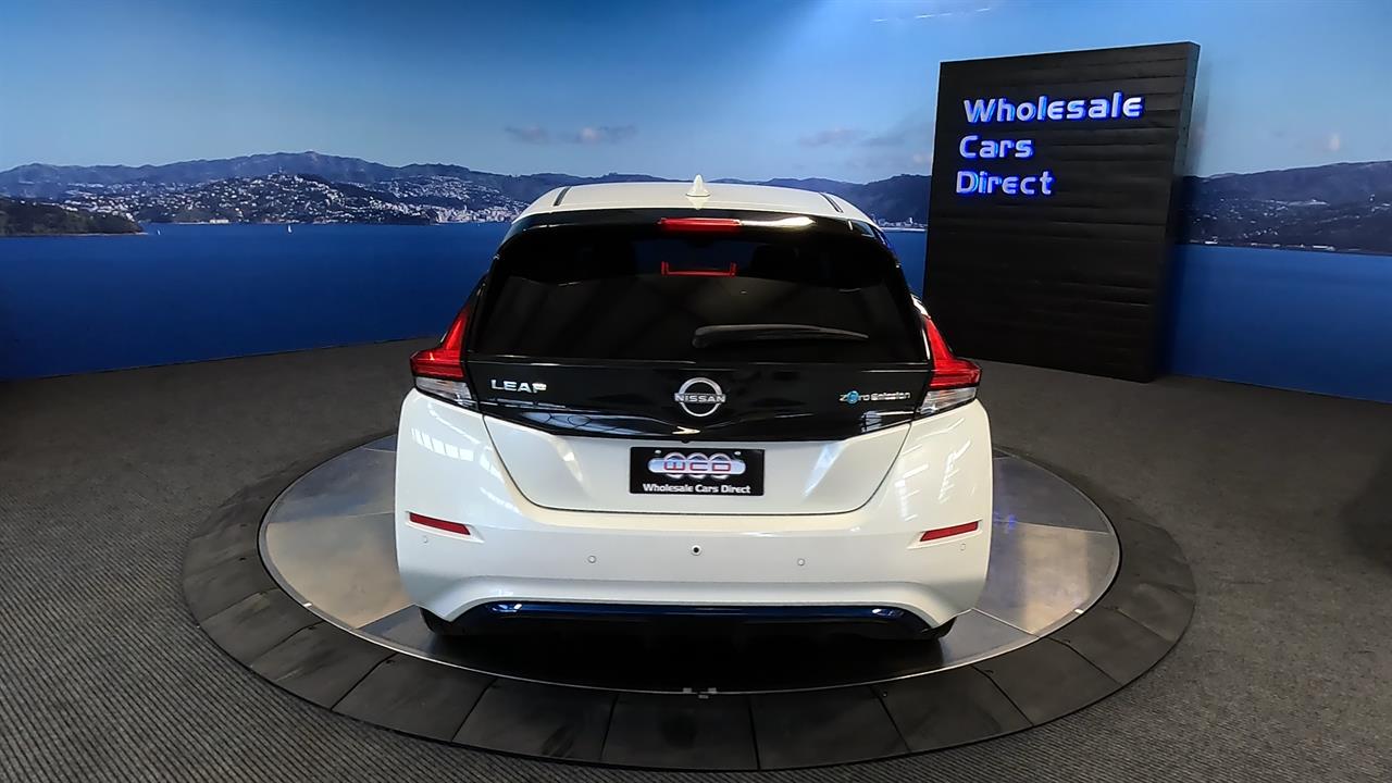 2022 Nissan Leaf