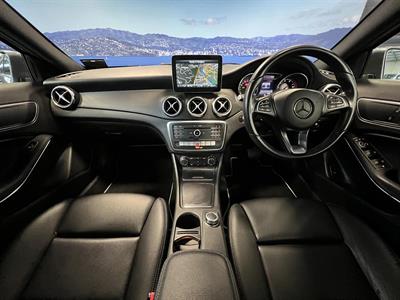 2017 Mercedes-Benz GLA 180 - Thumbnail