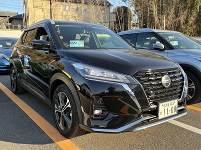 2021 Nissan Kicks - Thumbnail