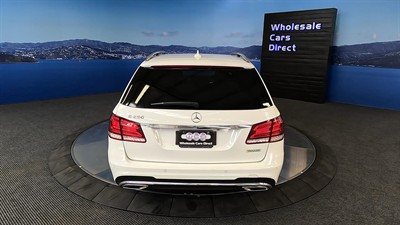 2015 Mercedes-Benz E 250 - Thumbnail