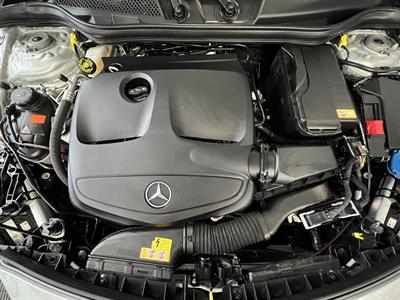 2016 Mercedes-Benz A 180 - Thumbnail