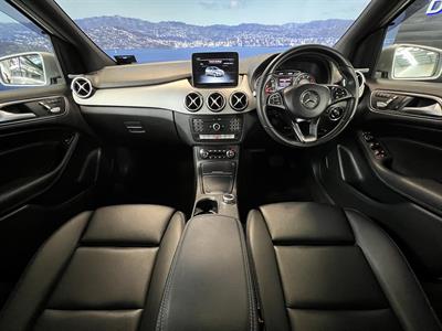 2018 Mercedes-Benz B 180 - Thumbnail