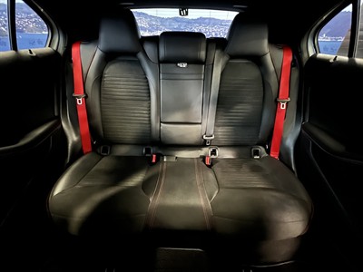 2016 Mercedes-Benz A 250 - Thumbnail