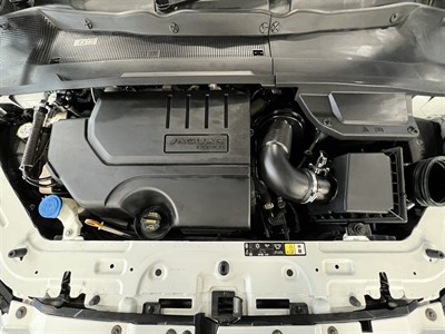 2018 Jaguar E-Pace - Thumbnail