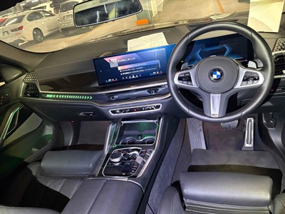 2018 BMW X1 - Thumbnail