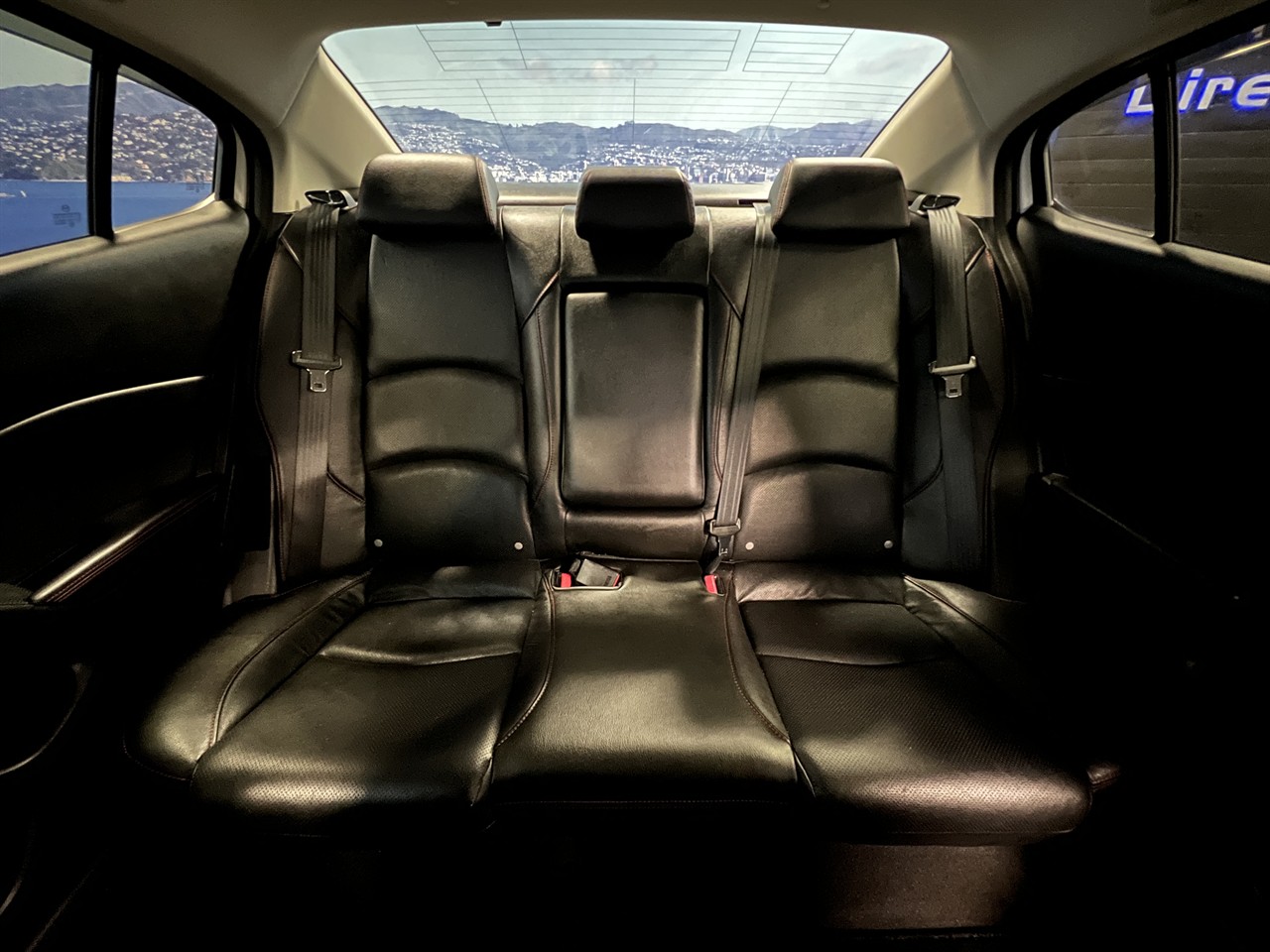 2013 Mazda Axela