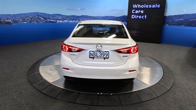 2013 Mazda Axela - Thumbnail