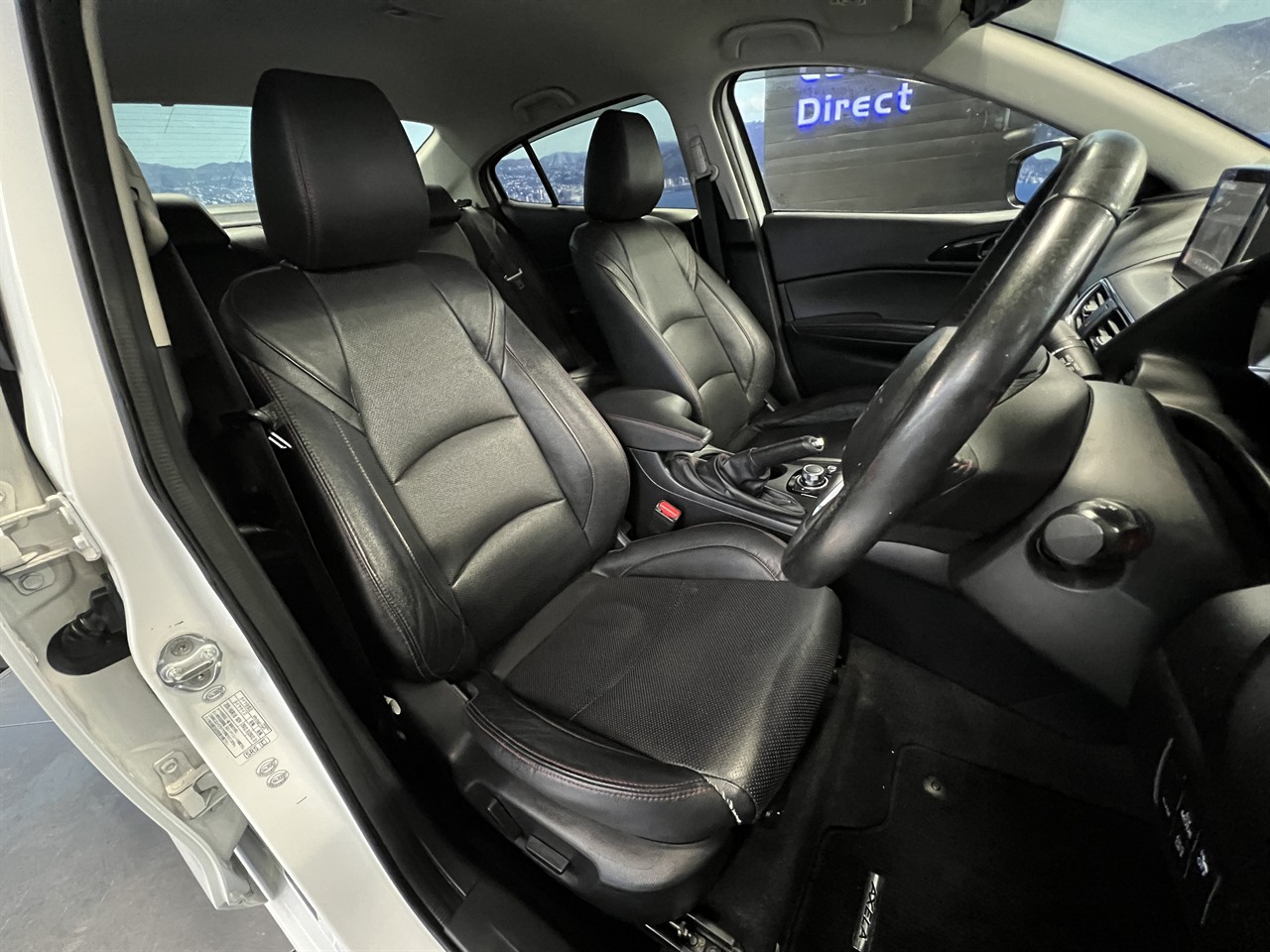 2013 Mazda Axela