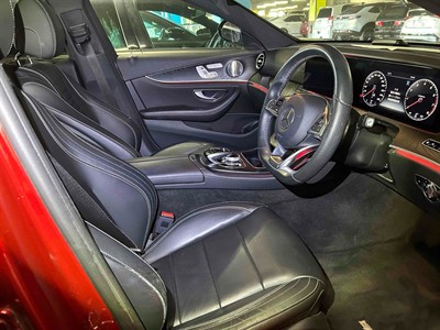 2017 Mercedes-Benz E 200 - Thumbnail