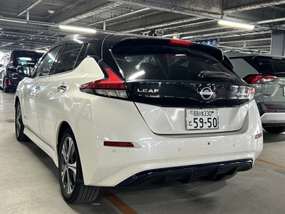 2022 Nissan Leaf - Thumbnail