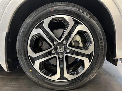2014 Honda Vezel - Thumbnail