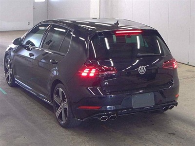2019 Volkswagen Golf R - Thumbnail