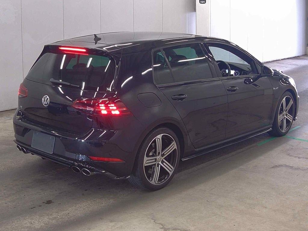 2019 Volkswagen Golf R