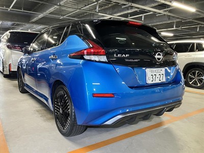 2022 Nissan Leaf - Thumbnail