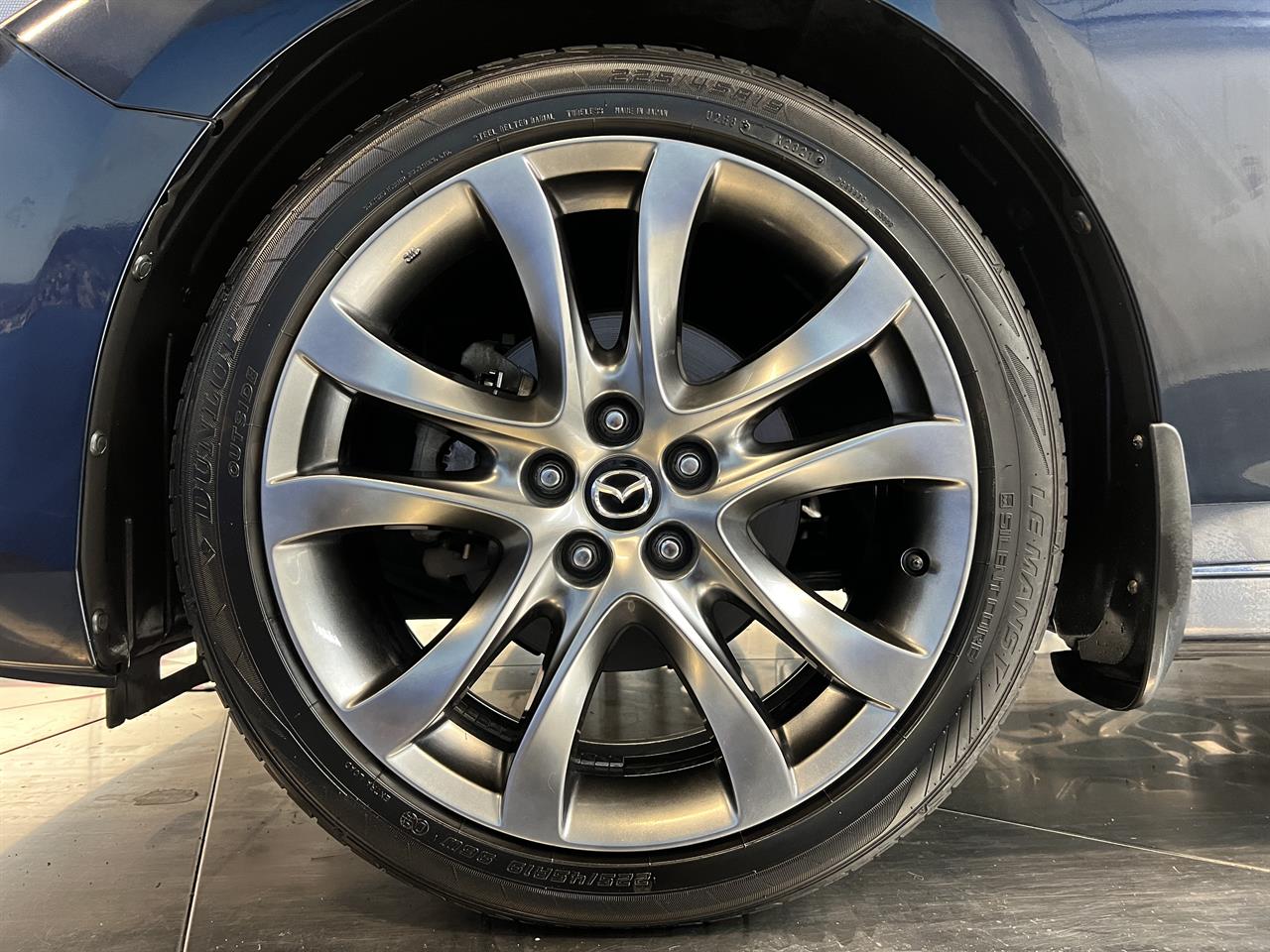 2017 Mazda Atenza