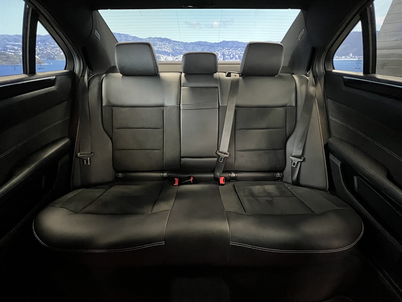 2016 Mercedes-Benz E 250