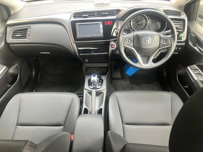 2015 Honda Grace - Thumbnail