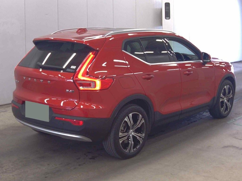 2022 Volvo XC40