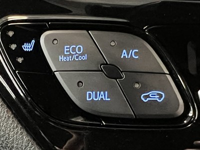 2019 Toyota C-HR - Thumbnail