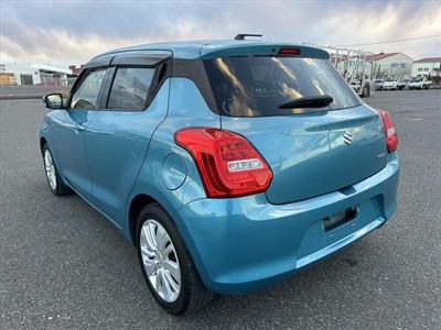 2017 Suzuki Swift - Thumbnail