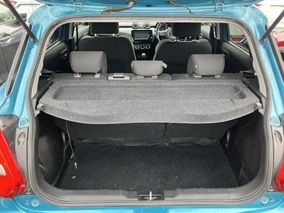 2017 Suzuki Swift - Thumbnail