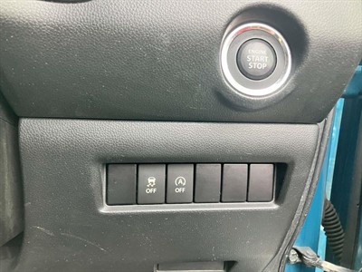 2017 Suzuki Swift - Thumbnail