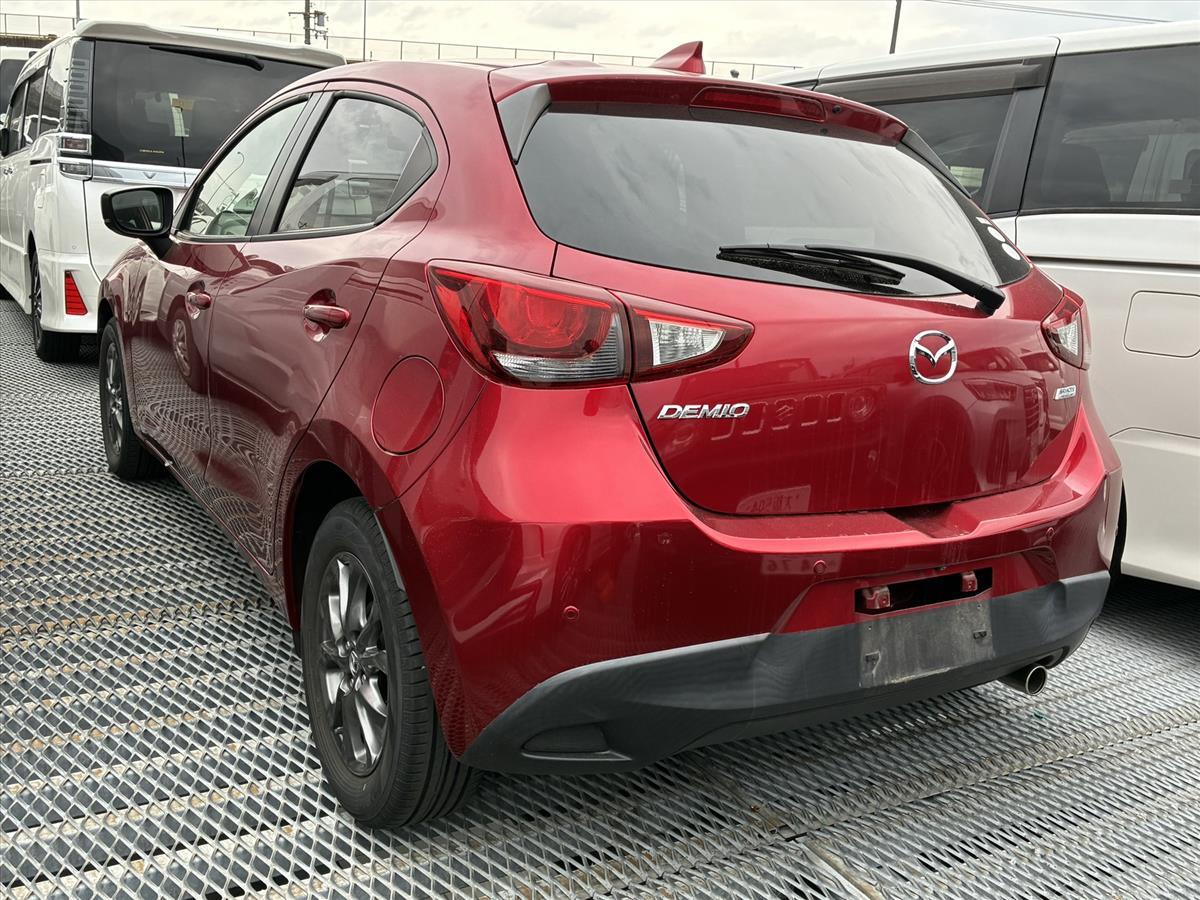 2018 Mazda Demio