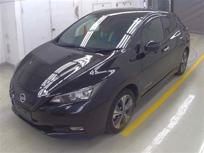 2022 Nissan Leaf - Thumbnail