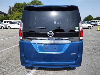2018 Nissan Serena - Thumbnail