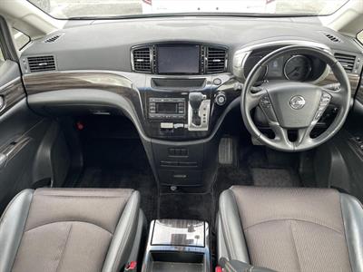 2019 Nissan Elgrand - Thumbnail