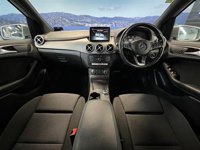 2016 Mercedes-Benz B 180 - Thumbnail