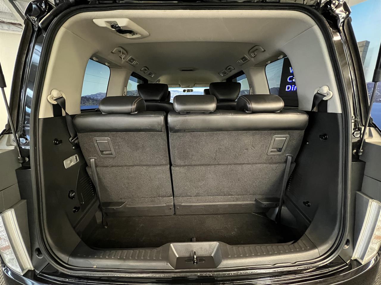 2016 Nissan Elgrand
