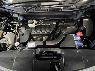 2016 Nissan Elgrand - Thumbnail