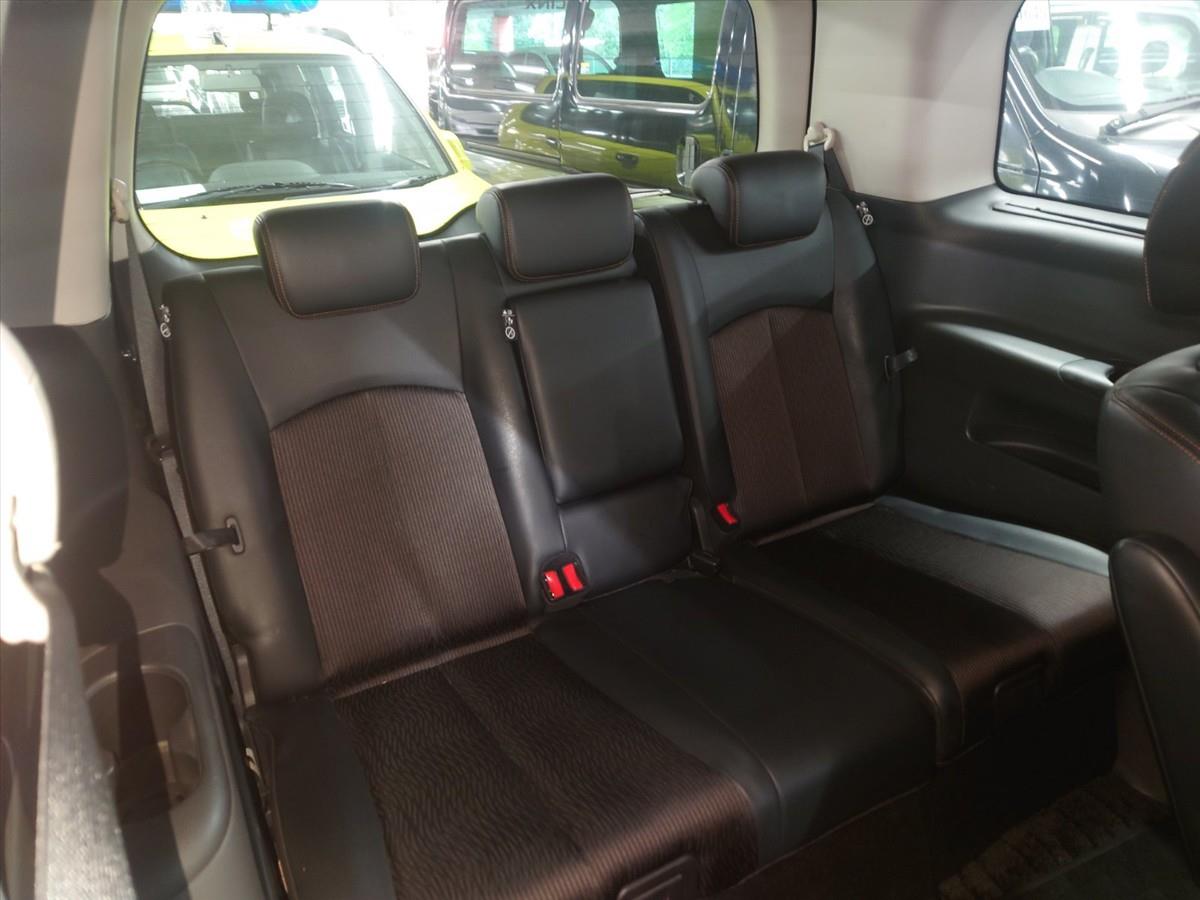 2016 Nissan Elgrand