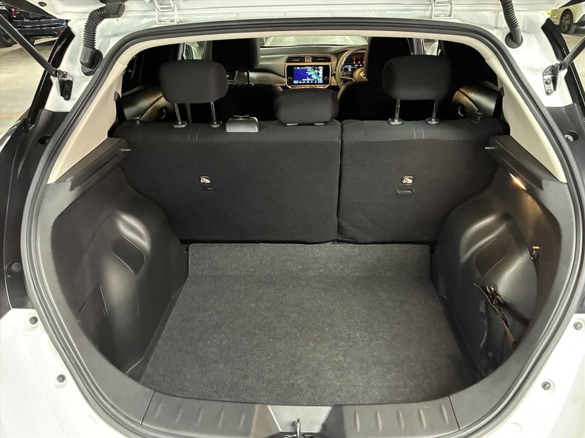 2022 Nissan Leaf
