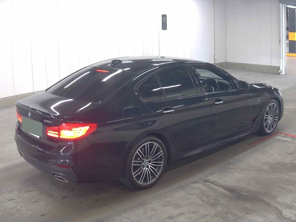 2018 BMW 530i