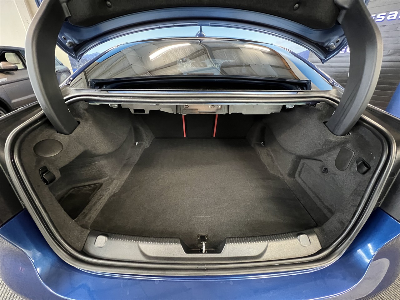 2016 Jaguar XE