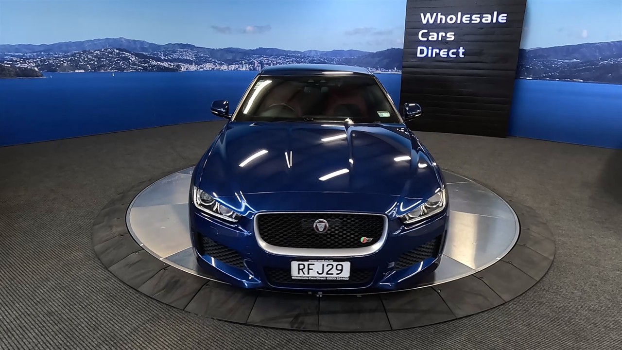 2016 Jaguar XE