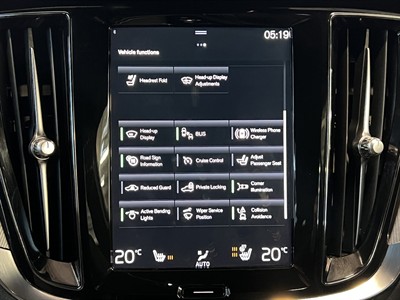 2021 Volvo S60 - Thumbnail