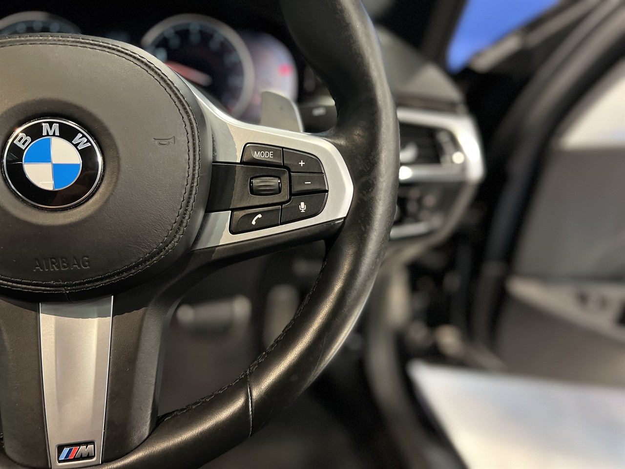 2018 BMW 530i