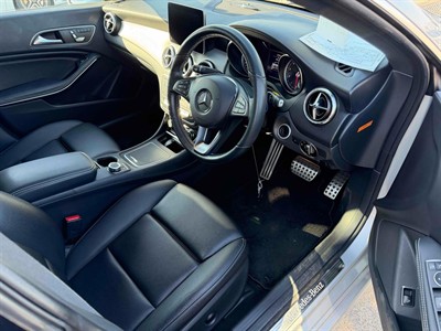 2019 Mercedes-Benz CLA 220 - Thumbnail