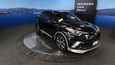 2019 Toyota C-HR - Thumbnail