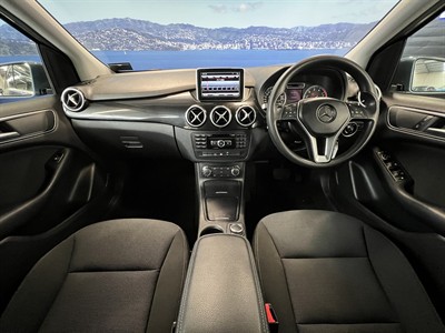 2013 Mercedes-Benz B 180 - Thumbnail