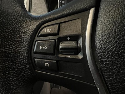 2017 BMW 118i - Thumbnail