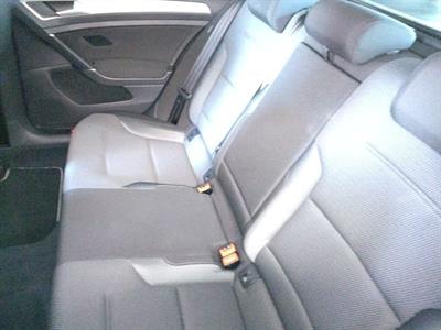 2016 Volkswagen Golf - Thumbnail