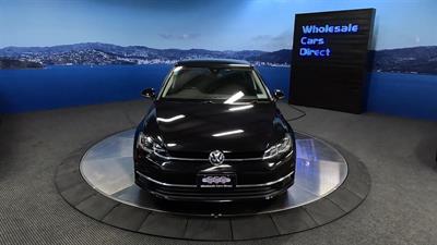 2019 Volkswagen Golf - Thumbnail
